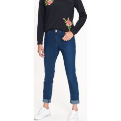 SPODNIE DAMSKIE JEANSOWE. Niebieskie spodnie damskie TROLL, s, z jeansu. W wyprzedaży za 49,99 zł.