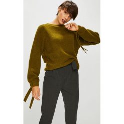 Medicine - Sweter Basic. Żółte swetry damskie MEDICINE, s, bez wzorów, z elastanu, z krótkim rękawem, krótkie, bez kaptura. W wyprzedaży za 59,90 zł.