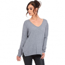 Sweter "Talia" w kolorze szarym. Szare swetry klasyczne damskie marki Cosy Winter, s, ze splotem. W wyprzedaży za 181,95 zł.
