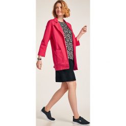 Blezer w kolorze różowym. Różowe bolerka i narzutki damskie Heine, bez wzorów, z bawełny, bez rękawów. W wyprzedaży za 109,95 zł.