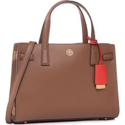 Torebka TORY BURCH - Walker Small Satchel 73625 Moose 909. Pomarańczowe torebki klasyczne damskie Tory Burch, bez wzorów, ze skóry, klasyczne, bez dodatków. Za 1839,00 zł.