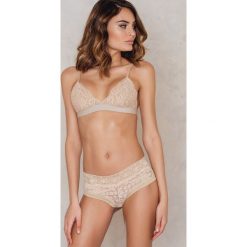 Twist & Tango Bokserki Nina - Beige. Brązowe bokserki damskie Twist & Tango, w koronkowe wzory, z koronki. W wyprzedaży za 48,78 zł.