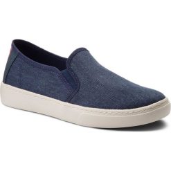Tenisówki Tommy Jeans Light Slip On EM0EM00152. Niebieskie półbuty męskie Tommy Jeans, bez wzorów, z jeansu, bez zapięcia. W wyprzedaży za 169,00 zł.