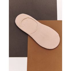 Skarpetki męskie. Brązowe skarpetki męskie Top Secret, bez wzorów, z dzianiny. W wyprzedaży za 4,99 zł.