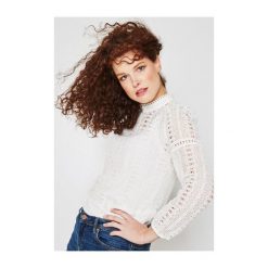 Bluzka koronkowa. Szare bluzki damskie marki Promod, na co dzień, bez wzorów, z tkaniny, eleganckie, bez kołnierzyka, z długim rękawem. Za 83,50 zł.