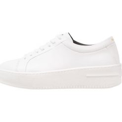 Tenisówki damskie: Royal RepubliQ SEVEN BASE SHOE Tenisówki i Trampki white