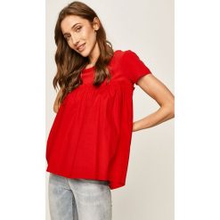 Answear - T-shirt. Czerwone bluzki damskie ANSWEAR, s, bez wzorów, z bawełny, z okrągłym kołnierzem. W wyprzedaży za 59,90 zł.
