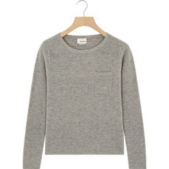 Swetry klasyczne damskie: Sweter w kolorze szarym