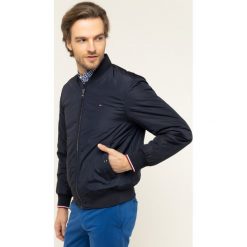Kurtka bomber TOMMY HILFIGER Padded MW0MW12006. Czarne kurtki męskie TOMMY HILFIGER, m, bez wzorów, z poliesteru, bez kaptura. W wyprzedaży za 529,00 zł.