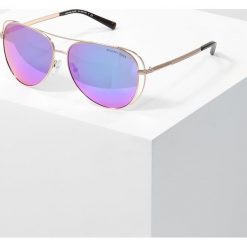 Michael Kors Okulary przeciwsłoneczne pink. Szare okulary przeciwsłoneczne damskie lenonki marki Michael Kors. Za 669,00 zł.