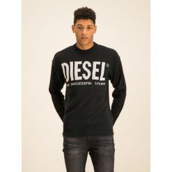 Sweter Diesel K-Logos 00SACK 0KAQR. Czarne swetry męskie Diesel, m, bez wzorów, z wełny, klasyczne, z klasycznym kołnierzykiem, bez kaptura. W wyprzedaży za 519,00 zł.