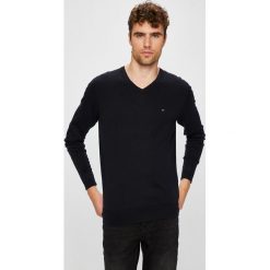 Tommy Hilfiger - Sweter. Szare swetry męskie TOMMY HILFIGER, s, bez wzorów, z jedwabiu, bez kołnierzyka, bez kaptura. W wyprzedaży za 299,90 zł.