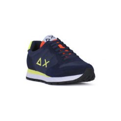 Buty Colmar SUN68 07 TOM FLUO NYLON. Niebieskie trampki męskie Colmar, bez wzorów, z nylonu, bez zapięcia. Za 383,36 zł.