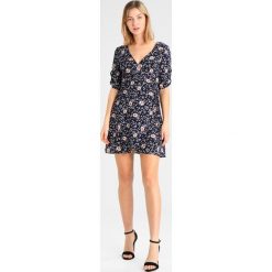Sukienki hiszpanki: Glamorous Sukienka letnia navy blush