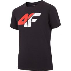 T-shirt chłopięcy (122-164) JTSM234B - głęboka czerń. Czarne t-shirty chłopięce marki 4F JUNIOR, z nadrukiem, z materiału, bez rękawów. Za 29,99 zł.