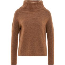 IBlues TIRO Sweter tabak. Pomarańczowe bluzy damskie marki iBlues, l, bez wzorów, z elastanu, bez rękawów, bez kaptura. Za 789,00 zł.
