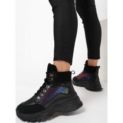 Czarne Traperki Zellera. Czarne sneakersy damskie Born2be. Za 129,99 zł.