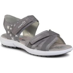 Sandały SUPERFIT - 6-06201-25 Hellgrau. Szare sandały dziewczęce Superfit, ze skóry, bez zapięcia. Za 299,00 zł.