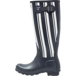 Buty zimowe damskie: Hunter ORIGINAL GARDEN STRIPE TALL Kalosze navy/white