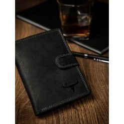 Portfel męski skórzany RFID Buffalo Wild N4L-B-MHU czarny - Czarny. Czarne portfele męskie BUFFALO WILD, bez wzorów. Za 49,99 zł.