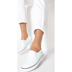 Miętowe Slip On Mime. Zielone trampki i tenisówki damskie Born2be, bez wzorów, bez zapięcia. W wyprzedaży za 49,99 zł.