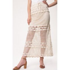 Beżowa Spódnica Castanet. Brązowe spódniczki damskie Born2be, s, bez wzorów, maxi. Za 109,99 zł.