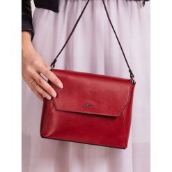 ROVICKY TOREBKA DAMSKA SKÓRZANA TORBA LISTONOSZKA. Szare listonoszki damskie ROVICKY, na co dzień, w paski, ze skóry, eleganckie, na ramię, małe, bez dodatków. W wyprzedaży za 159,90 zł.