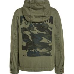 Zadig & Voltaire Kurtka przejściowa vert kaki. Czarne kurtki dziewczęce przejściowe marki Zadig & Voltaire, z materiału. W wyprzedaży za 530,10 zł.