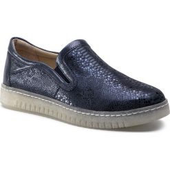 Tenisówki CAPRICE - 9-24213-22 Blue Reptile 813. Niebieskie półbuty damskie Caprice, bez wzorów, ze skóry, bez zapięcia. W wyprzedaży za 209,00 zł.
