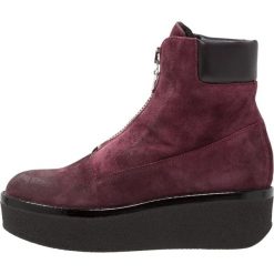 Botki damskie lity: Janet Sport Botki na platformie clash bordeaux/black