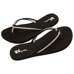 Volcom Japonki Forever And Ever-w0811565 Blc (Rozmiar 36). Czarne klapki damskie marki Volcom, bez wzorów, bez obcasa. W wyprzedaży za 32,00 zł.