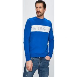 Fila - Bluza. Niebieskie bluzy męskie Fila, s, z nadrukiem, z bawełny, z okrągłym kołnierzem, bez rękawów, bez kaptura. W wyprzedaży za 139,90 zł.