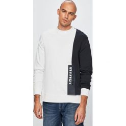Armani Exchange - Bluza. Białe bluzy męskie Armani Exchange, s, z nadrukiem, z bawełny, z okrągłym kołnierzem, bez rękawów, bez kaptura. W wyprzedaży za 299,90 zł.