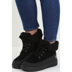 Czarne Śniegowce Seek Peace. Czarne buty zimowe damskie Born2be. Za 59,99 zł.
