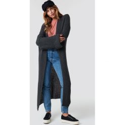 NA-KD Trend Gruby sweter oversize - Grey. Szare swetry oversize damskie NA-KD Trend, ze splotem. Za 242,95 zł.
