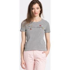 Only - Top. Białe bluzki damskie marki ONLY, s, z aplikacjami, z elastanu, z okrągłym kołnierzem. W wyprzedaży za 39,90 zł.