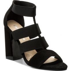 Rzymianki damskie: Sandały SOLO FEMME – 26415-34-020/000-07-00 Czarny
