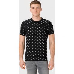 Calvin Klein Koszulka Czarny. Czarne podkoszulki męskie Calvin Klein, m, bez wzorów, z bawełny, bez kołnierzyka, krótkie. Za 204,95 zł.