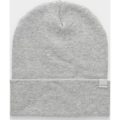 Czapka damska CAD301 - szary melanż. Szare czapki damskie 4f, bez wzorów. Za 39,99 zł.