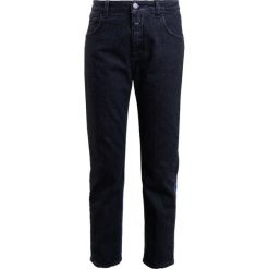 CLOSED HEARTBREAKER Jeansy Straight Leg grey denim. Szare jeansy damskie CLOSED. W wyprzedaży za 486,85 zł.