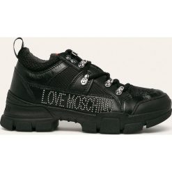 Love Moschino - Buty. Czarne buty sportowe damskie Love Moschino, bez wzorów, ze skóry, sportowe. W wyprzedaży za 639,90 zł.