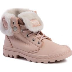 Trapery PALLADIUM - Baggy S 96433-612-M Rose Dust. Różowe trapery damskie Palladium, ze skóry, klasyczne. W wyprzedaży za 539,00 zł.