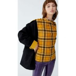 Koszulka w kratkę. Brązowe t-shirty damskie marki Pull&Bear, w kratkę. Za 29,90 zł.