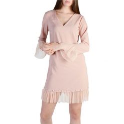 Lokita LK776884423. Sukienki damskie Lokita, s, bez wzorów, bez kołnierzyka, bez rękawów. Za 94,00 zł.