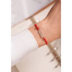 Czerwona Bransoletka Infinity. Czerwone bransoletki damskie marki other, z cyrkonią. Za 19,99 zł.