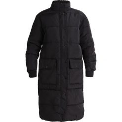 Płaszcze damskie pastelowe: TWINTIP TW4_FW17_21P_009 SUPER LONG VOLUME PUFFER Płaszcz zimowy black