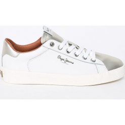 Pepe Jeans - Tenisówki. Żółte trampki i tenisówki damskie marki Pepe Jeans, z jeansu, na sznurówki. W wyprzedaży za 199,90 zł.