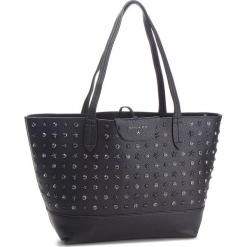 Torebka PATRIZIA PEPE - 2V7193/A4E9-K341 New Star Black. Czarne torebki klasyczne damskie marki Patrizia Pepe, ze skóry. W wyprzedaży za 639,00 zł.