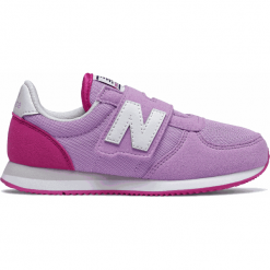 New Balance PV220PPL. Fioletowe buciki niemowlęce marki New Balance, na lato, z materiału. Za 199,99 zł.