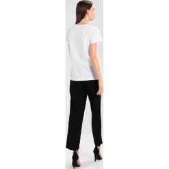 T-shirty damskie: Kaffe SIGGA Tshirt z nadrukiem optical white